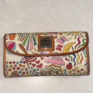 Vintage Dooney & Bourke wallet